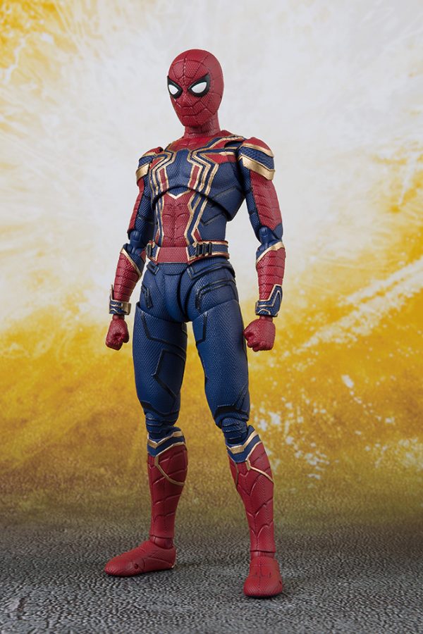 BANDAI AIW IRON SPIDER & TAMASHII STAGE SHF