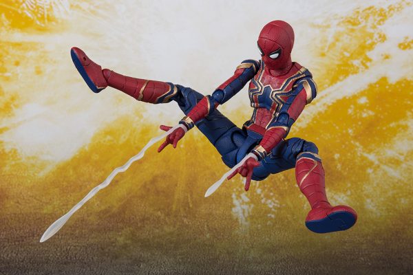 BANDAI AIW IRON SPIDER & TAMASHII STAGE SHF - immagine 6