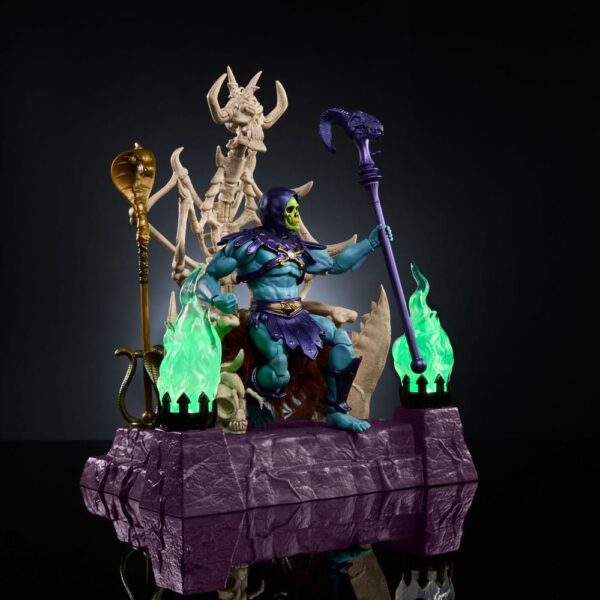 MATTEL Masters of the Universe: New Eternia Masterverse Action Figure Skeletor & Throne 18 cm - immagine 7